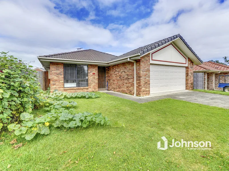 Quiet family home in great location!