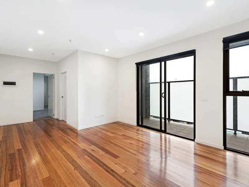 As New Top Floor Apartment 