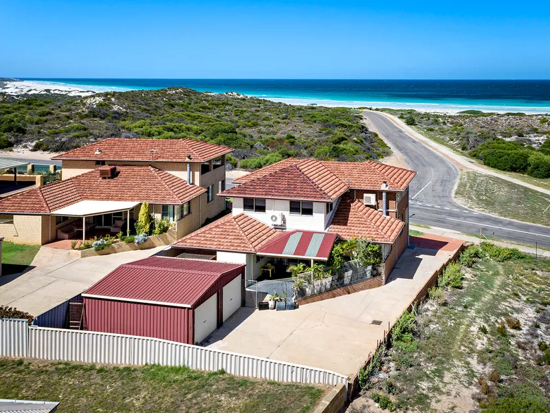 Stunning Ocean Views - Port Denison