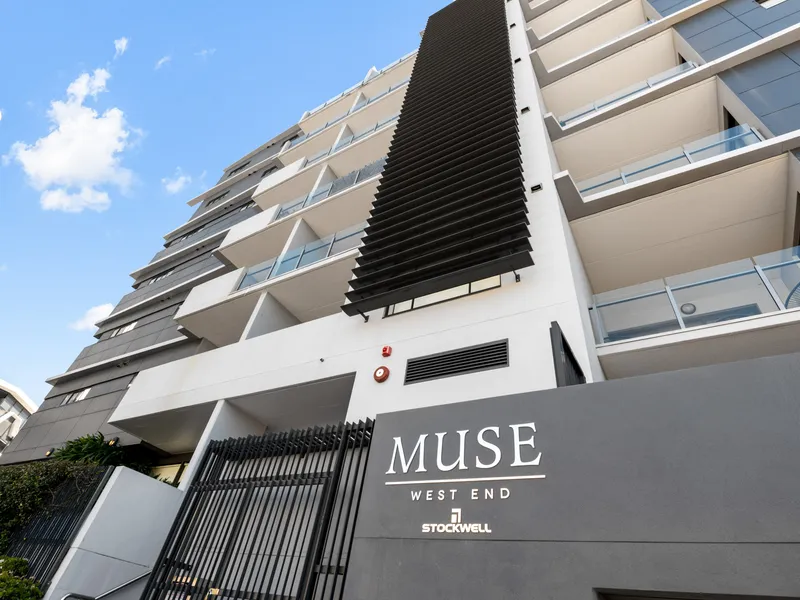 Modern One Bedroom Apartment in Amazing Location