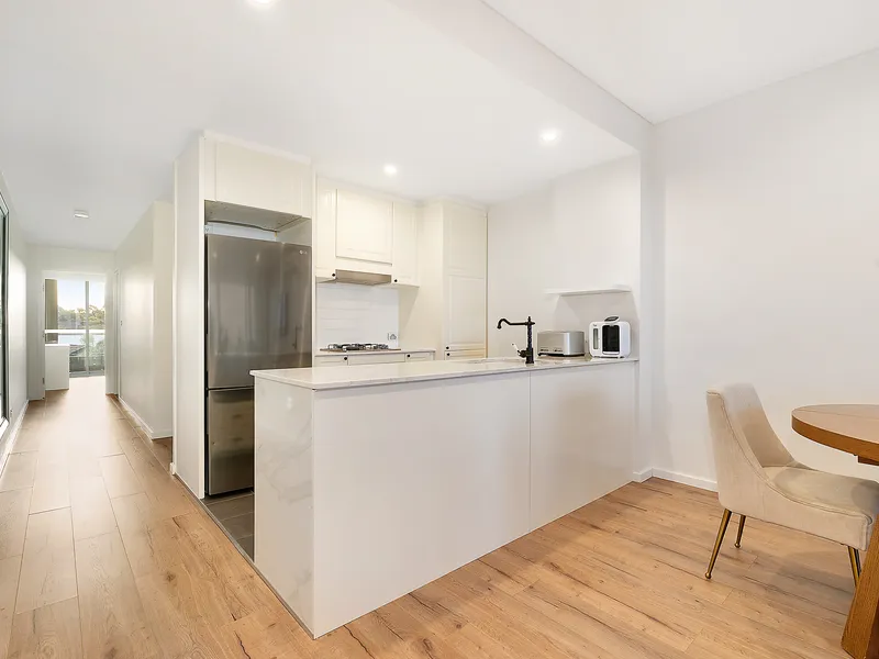 Contemporary Apartment With Dual Alfresco Zones And Elevated Vistas In Lifestyle Location