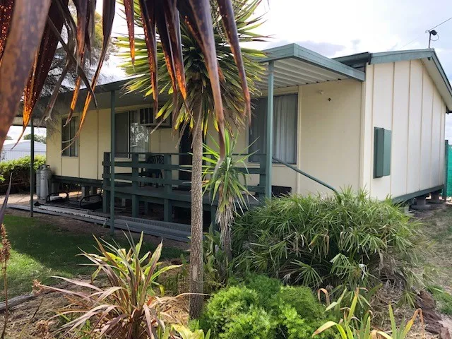 A Country Lifestyle Without The Price - 2,000m2 Block