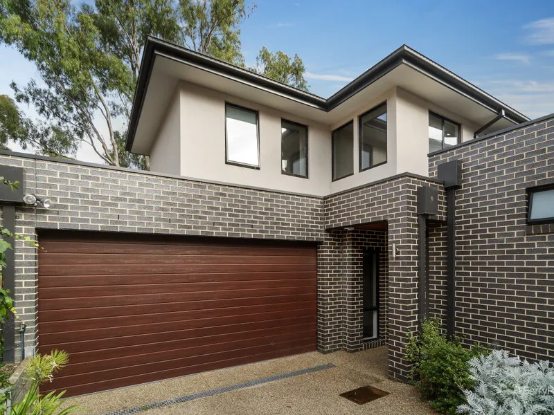 A Spectacular Town Residence with Low Maintenance Living - Park Views!