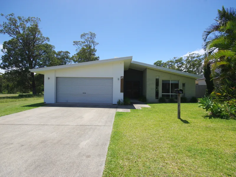 36 Mariner Drive, Safety Beach