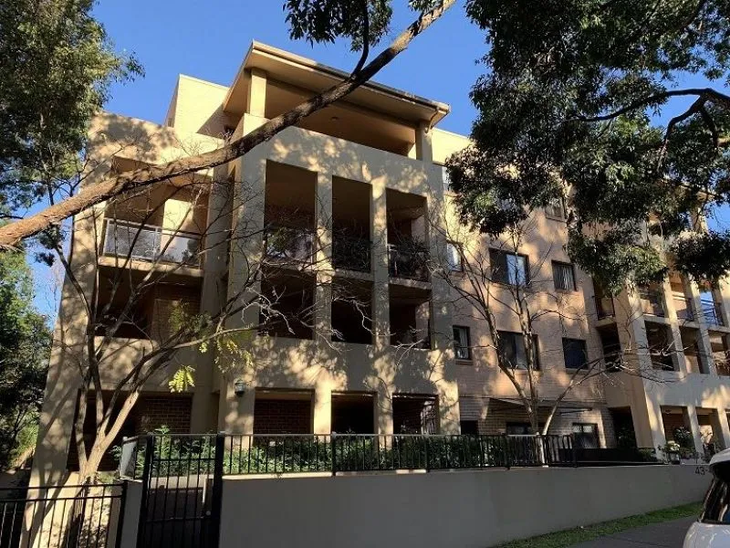 Priced for quick tenant - walk to station & shopping