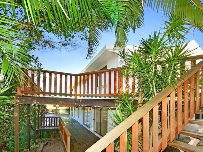 Duel Living property with Views!!