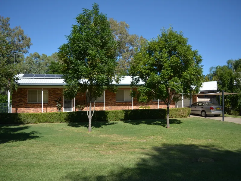 OPEN PLAN LIVING - NORTH MOREE