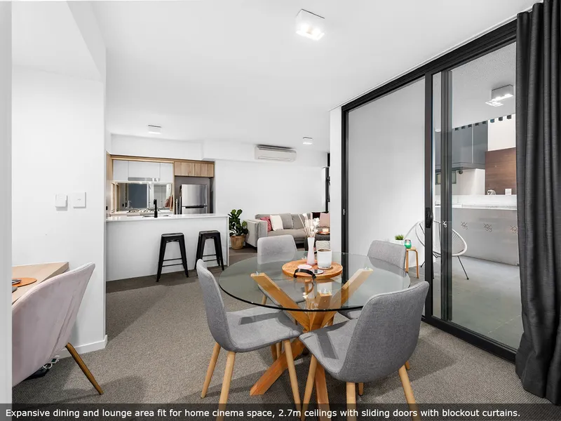 FULL SIZED KITCHEN - SPACIOUS COURTYARD & GARDEN - $510/WK