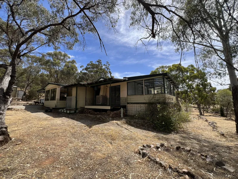 Magic + Tranquility ~ Hidden 5x2 with Bush, Paddocks, 250m2 sheds, Water + more on 11 acres in Toodyay