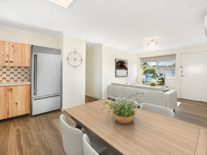 Large 3 Bedroom Unit, Brand New Bathroom & Fenced Yard