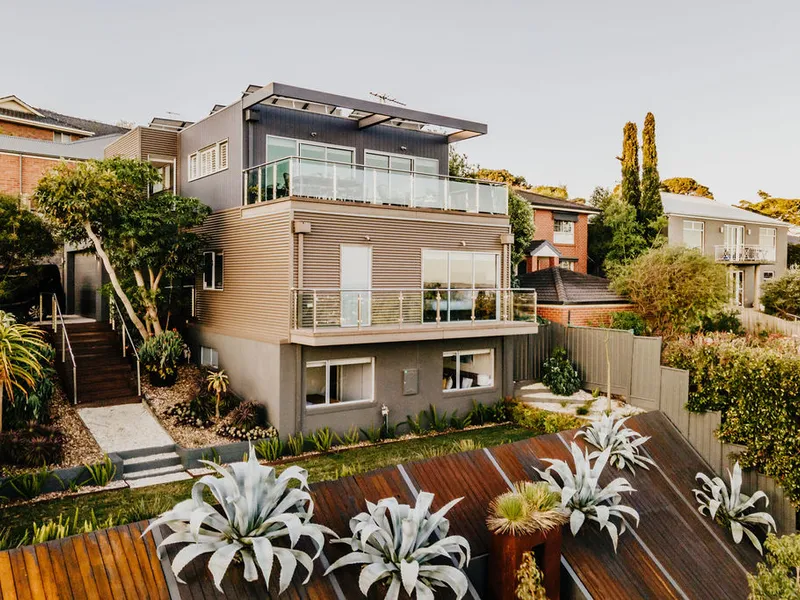 Views To Last A Lifetime!