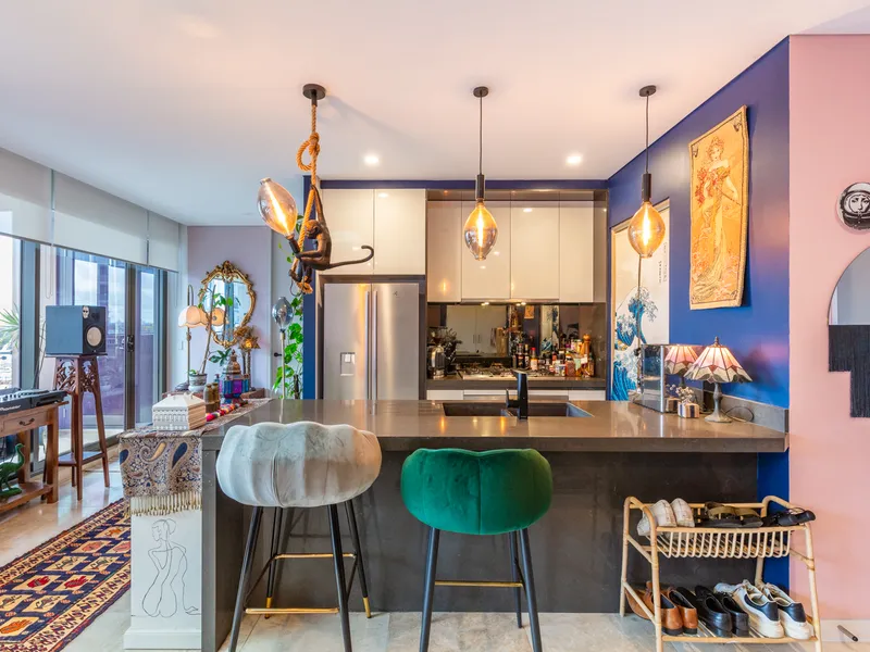 Furnished or Unfurnished Penthouse Apartment With Rooftop Entertainers Terrace