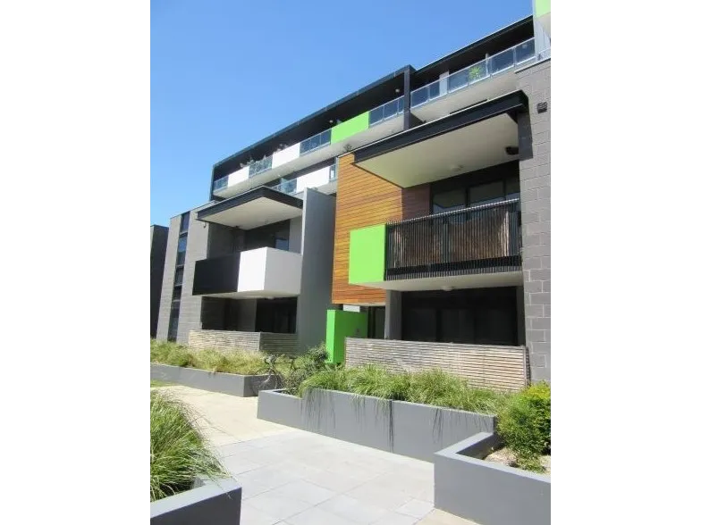 Modern and Spacious Furnished Two Bedroom Apartment & Freshly Painted
