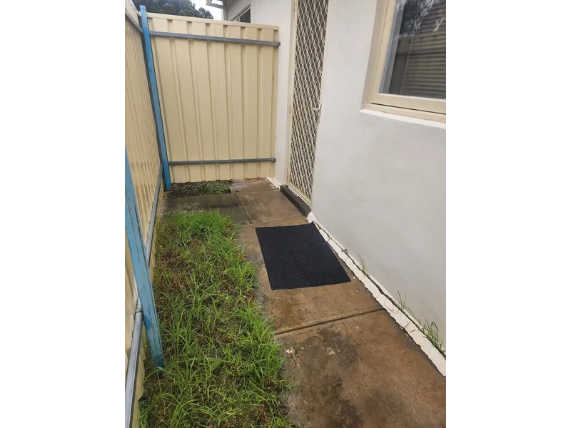 Conveniently Located - Port Adelaide Precinct