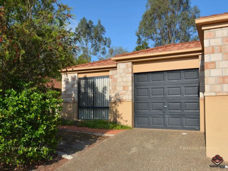 Arundel rental behind AB Patterson