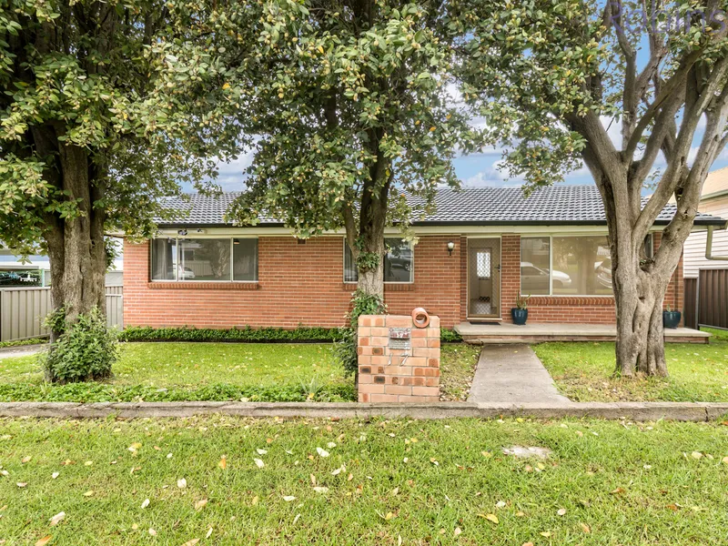 Three bedroom home with air-conditioned lounge room.