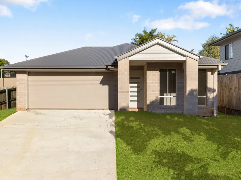 BRAND NEW DIXON HOME WITH GRANNY FLAT