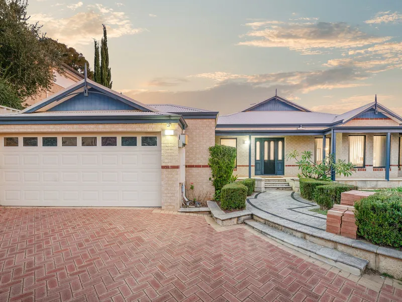 A PERFECT FAMILY HOME!