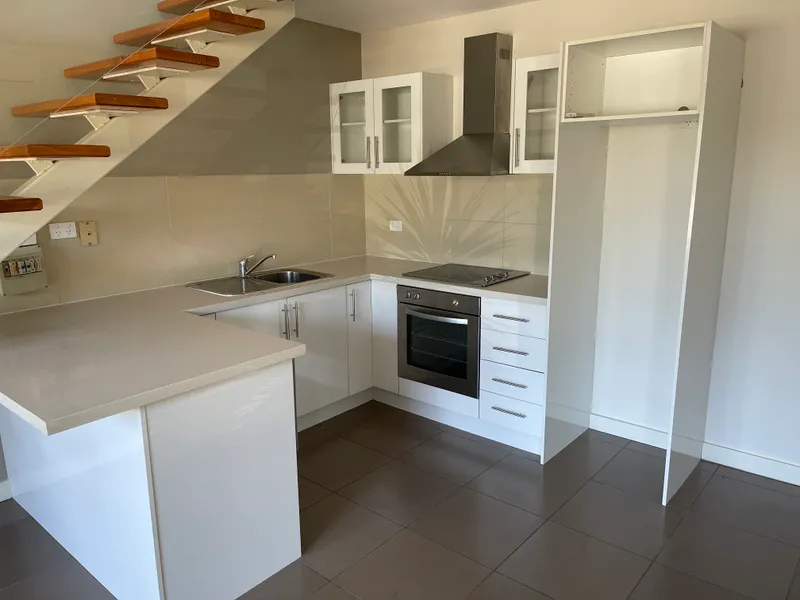 Deluxe double storey Apartment with split system air conditioning heating and cooling