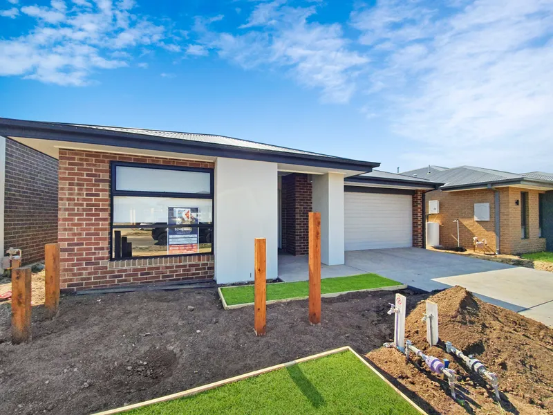 Brand New & Stylish  Living