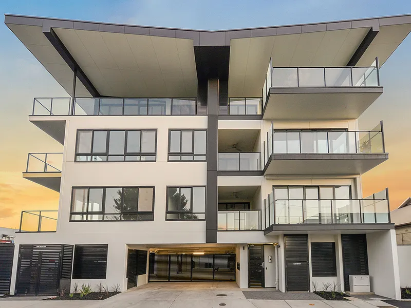 New, fully furnished apartment on the city's doorstep!