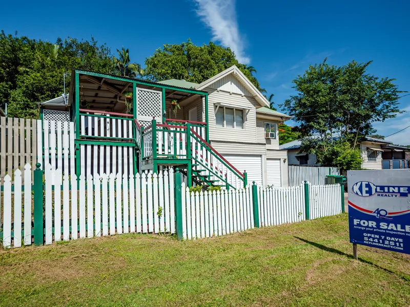 MUST-SEE QUEENSLANDER CHARACTER HOME!