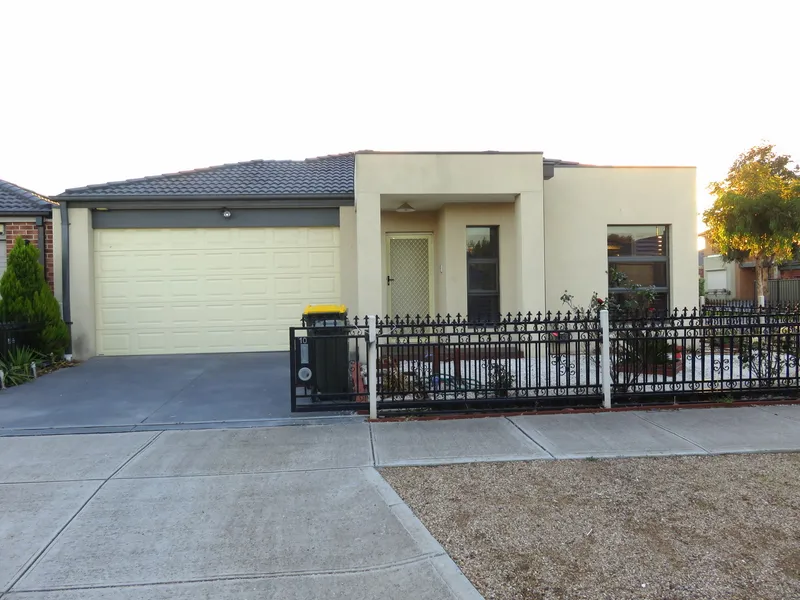 Sophisticated, Stylish & Spacious - Eucalypt Estate