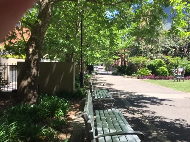 Apartment surrounded by the Garden Of Eden in Newtown
