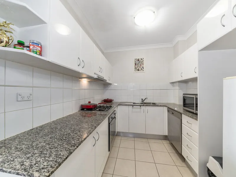 Beautiful 2 bedroom unit