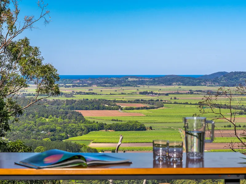 Your Escape from Reality!  Main Residence and 3 Villas with income potential