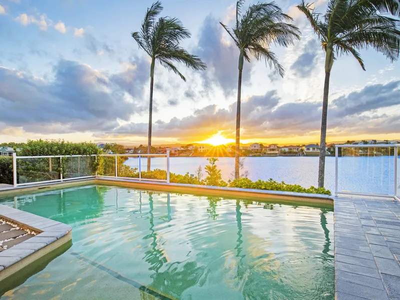 Large Family Home with Breathtaking Lake Views