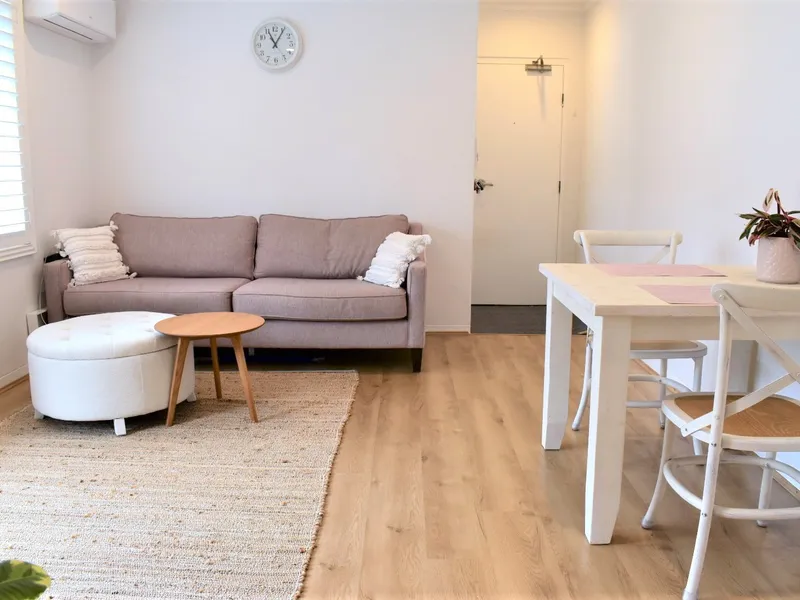 Light, Bright & Beautifully Appointed Unit