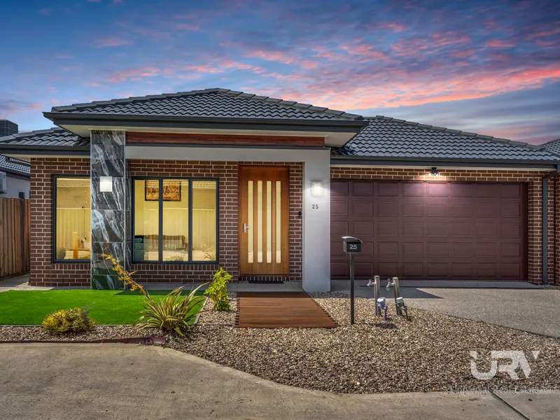 Modern Family Home With Perfect Family Living !!!