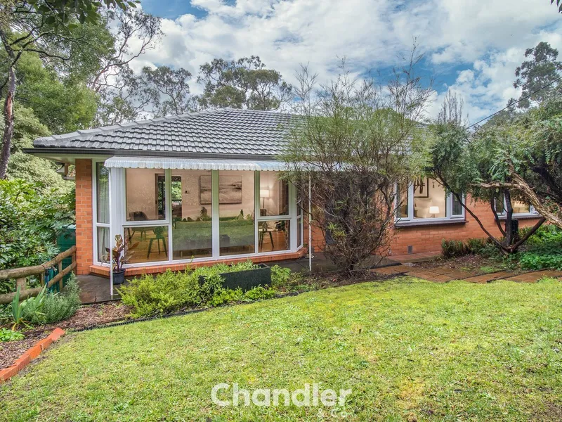 NEAT FAMILY HOME – GARDENING INCLUDED