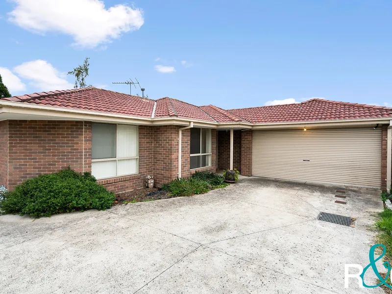 Room 1 and Room 3 available! SHARED ACCOMMODATION