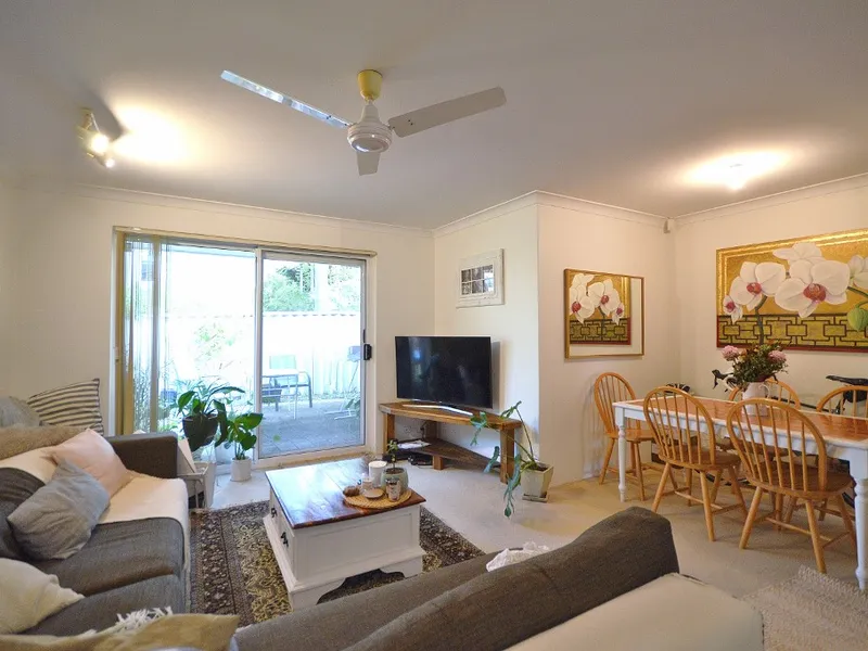 SPACIOUS 2x1 HOME 500m FROM LAKE MONGER!