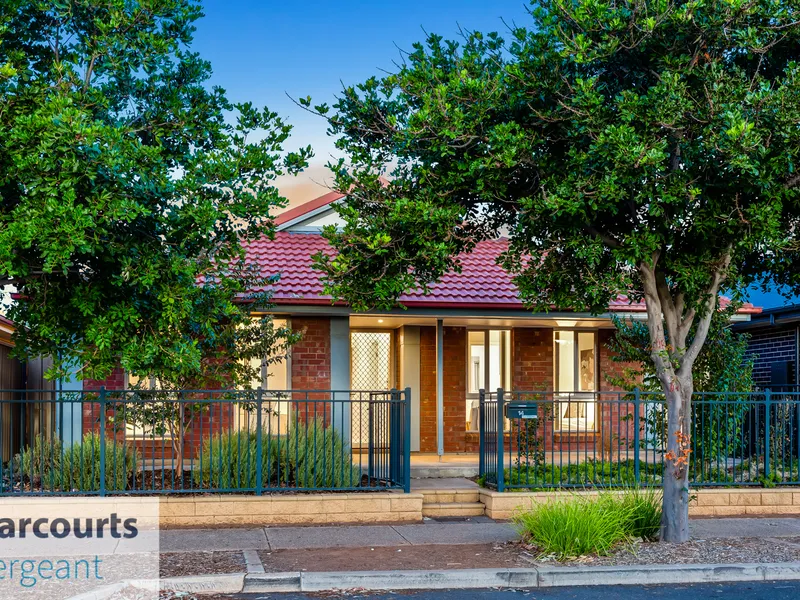 Designed To Delight On Douglas Drive!