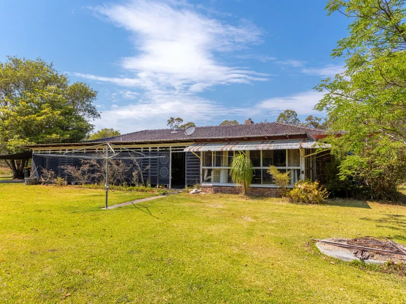 49 Hectare Lifestyle Property Close to Town
