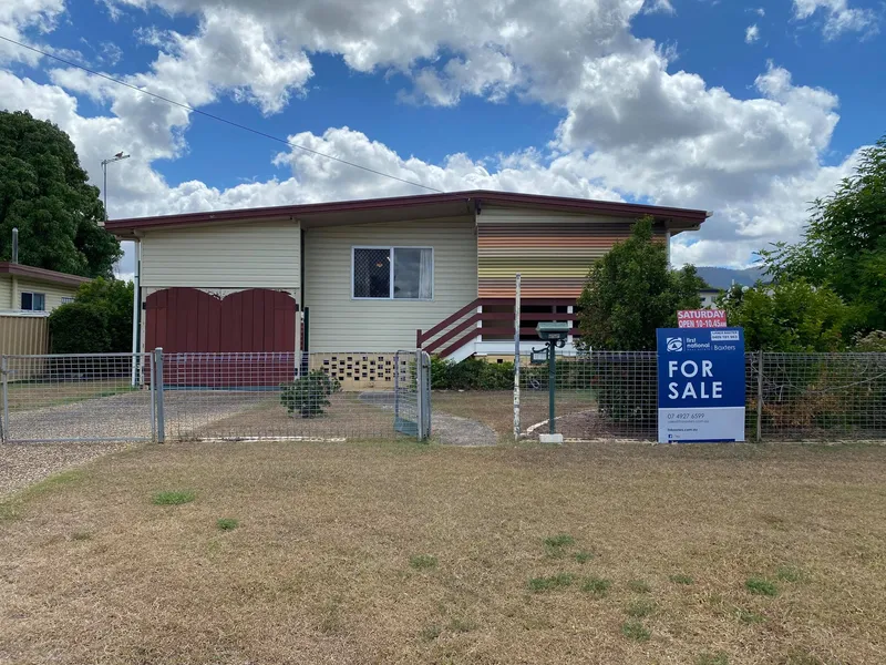 Vacant and ready to move straight into!