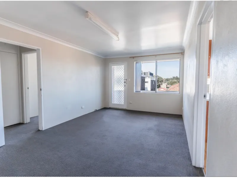 2 WEEKS FREE RENT| 6 MINUTES WALK TO WILEY PARK STATION