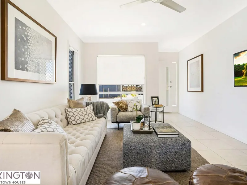 Near new townhouse with all the amenities!