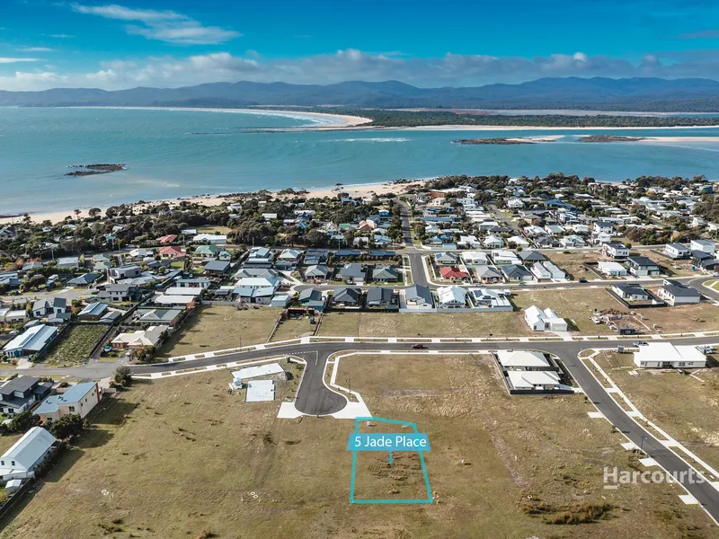 Idyllic Block in Premium Location