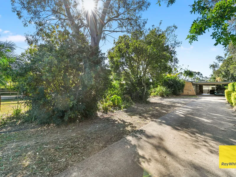 Potential 809m2 so close to Ormiston College