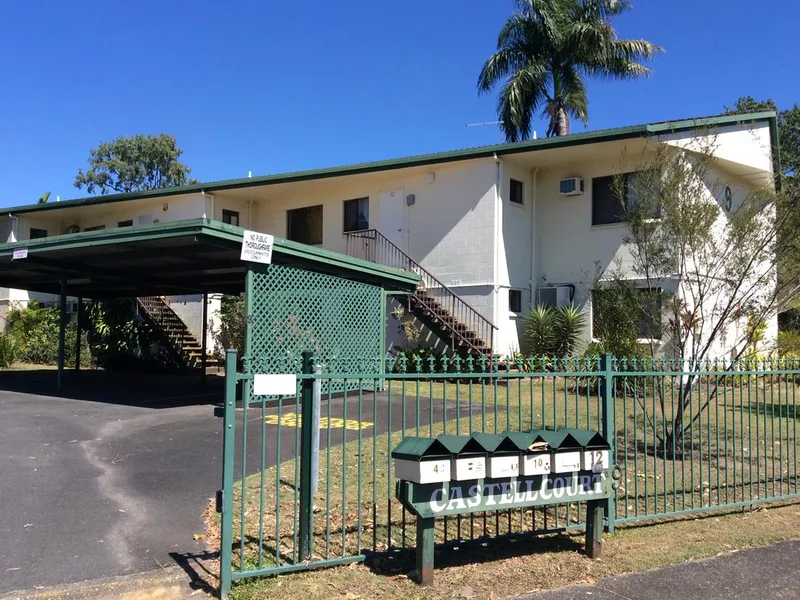 UPSTAIRS FRONT 2 BED UNIT WESTCOURT