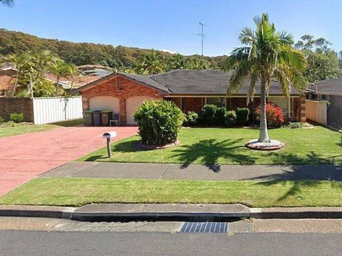 SINGLE LEVEL LIVING AT ITS BEST