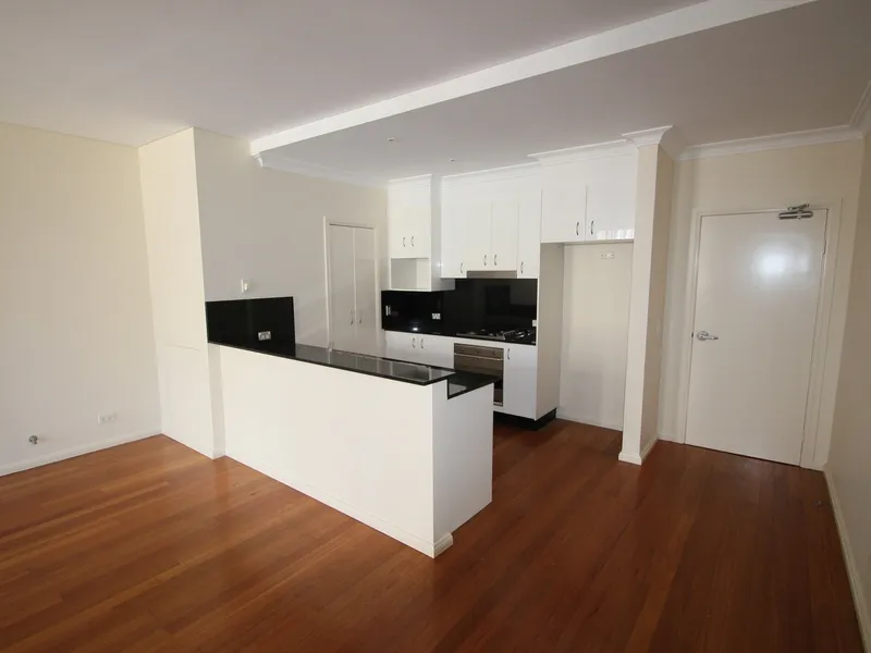 MODERN INNER CITY LIVING