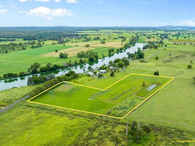 LUSH, 10 ACRE BLOCK WITH BUILDING ENTITLEMENT