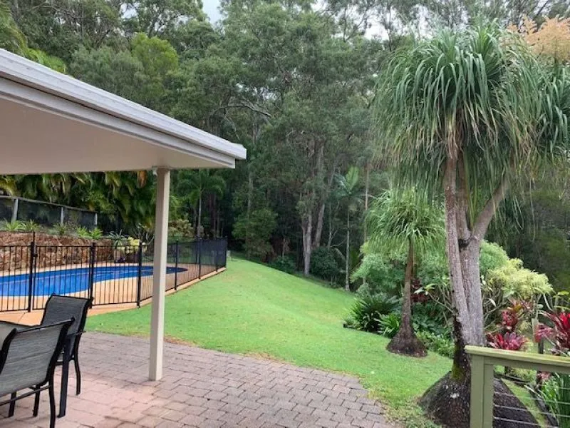 Comfortable family home in quiet cul de sac with expansive tranquil bush setting - Buderim