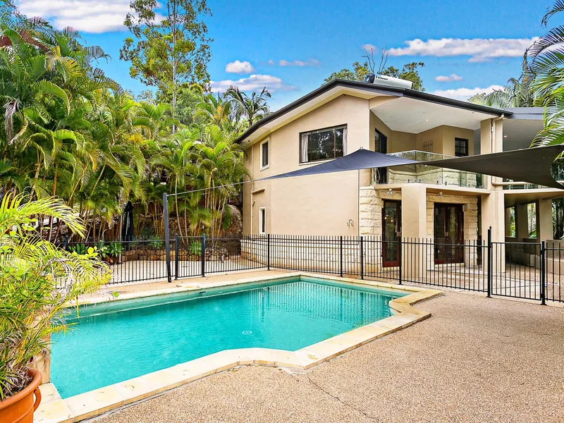 CREATE YOUR OWN MAGIC ON THE PANORAMA 