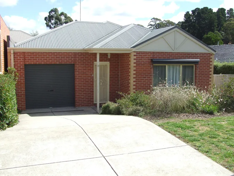 TWO BEDROOM, TWO BATHROOM TOWNHOUSE